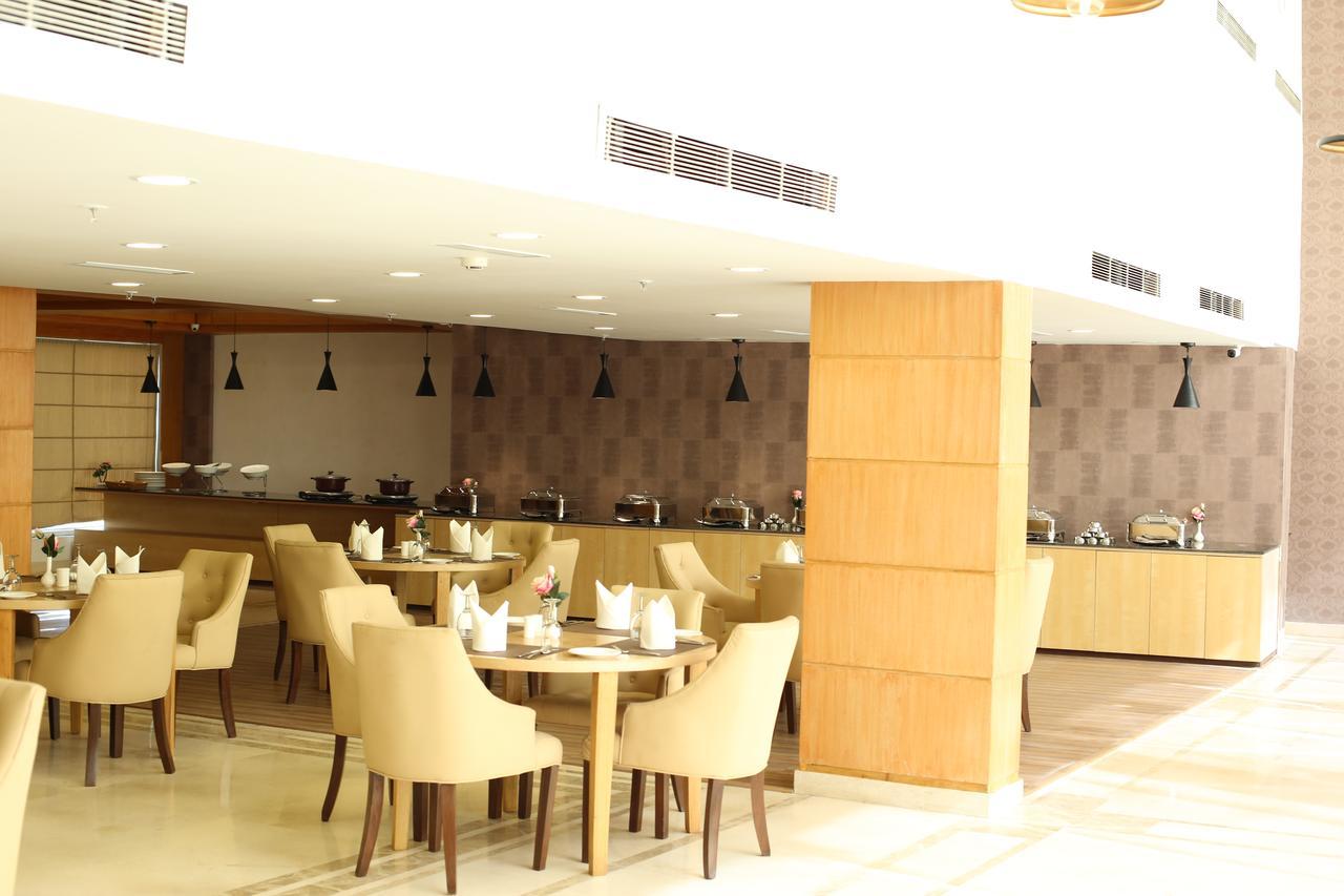 Udman Hotels And Resorts By Ferns N Petals Neu-Delhi Exterior foto